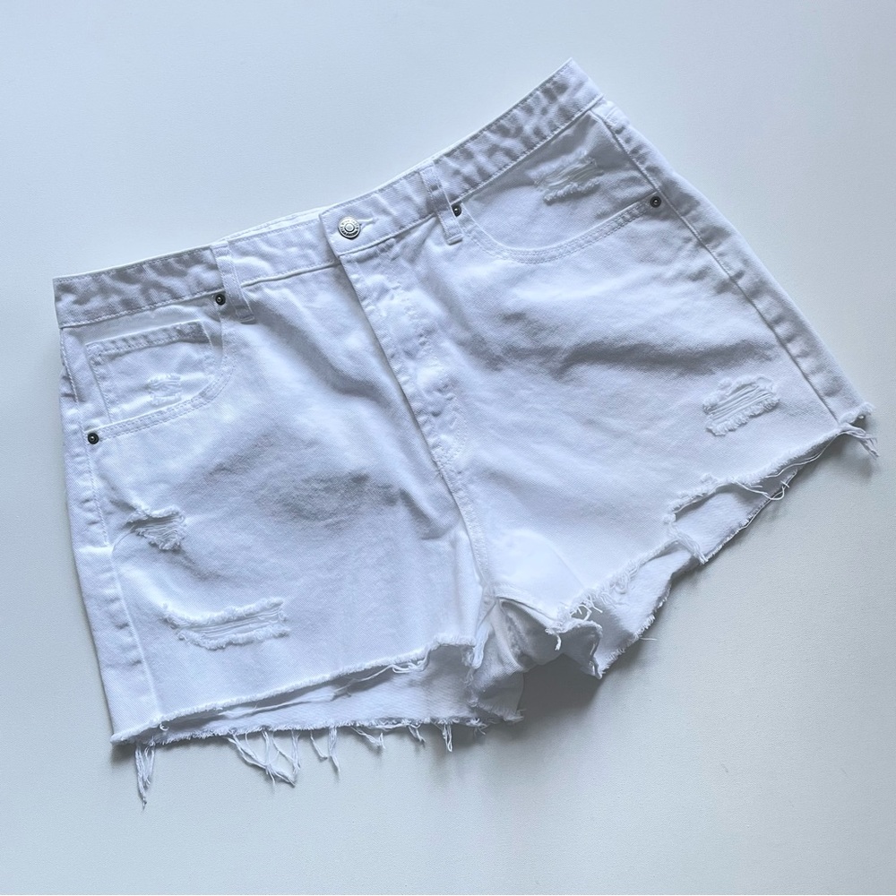 Wild Fable Super High Rise Cut Off Distressed White Denim Shorts Women’s 14